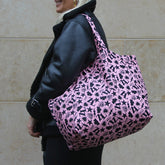 Big Lining Shopper in Pink-Schwarz von ZOÉ LU, Stoffbeutel
