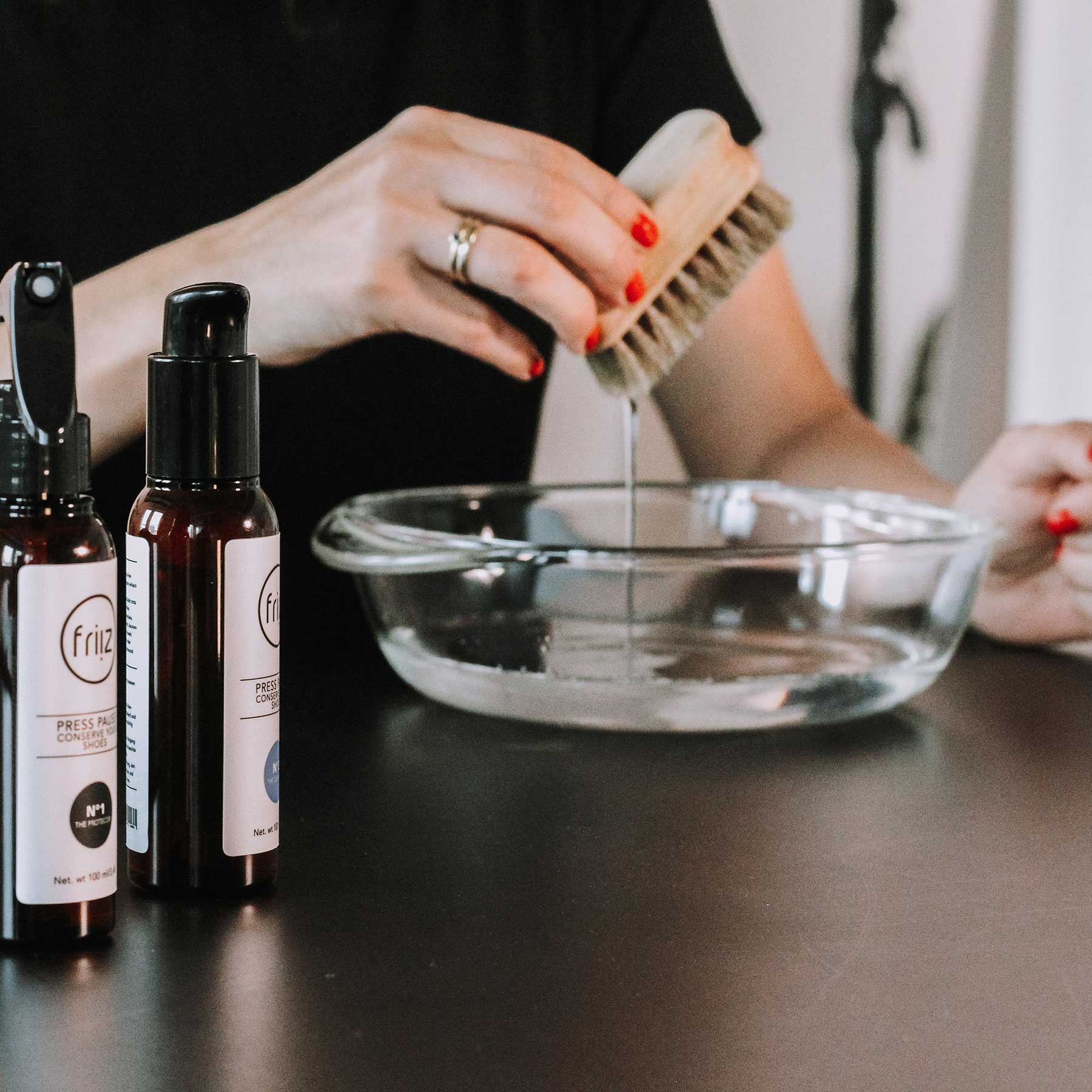 FRIIZ - N°2, The Cleanser (100ml + Buerste)